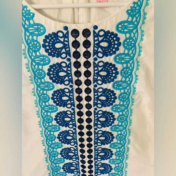 Lilly Pulitzer | Stephanie White Blue Embroidered Sleeveless Shift Dress 2 - Picture 3 of 5